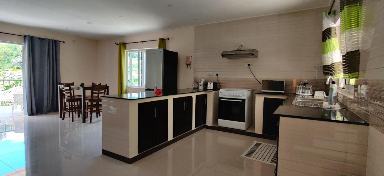 Jaidss Holiday Apartments 2 Victoria Bagian luar foto