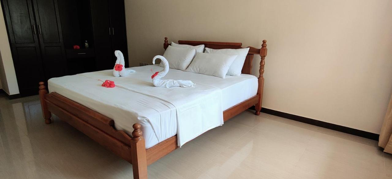 Jaidss Holiday Apartments 2 Victoria Bagian luar foto