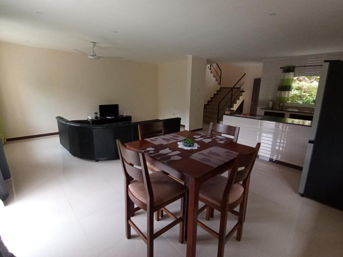 Jaidss Holiday Apartments 2 Victoria Bagian luar foto